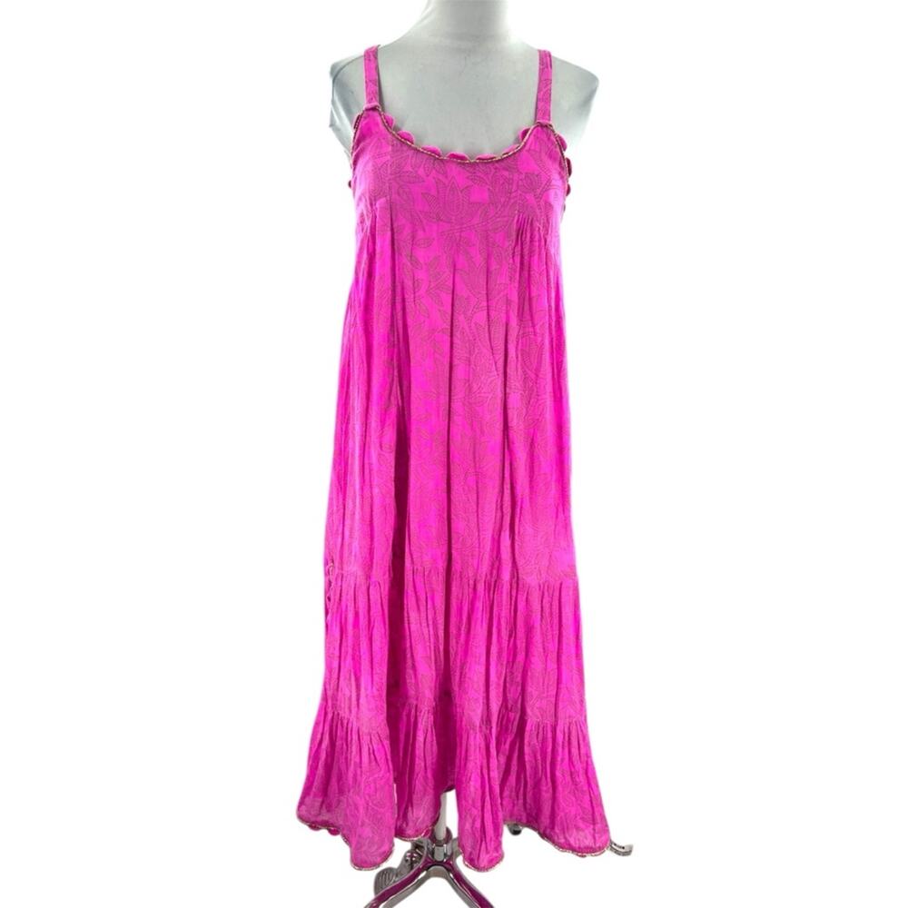 Juliet Dunn hot pink and gold scalloped maxi dress
